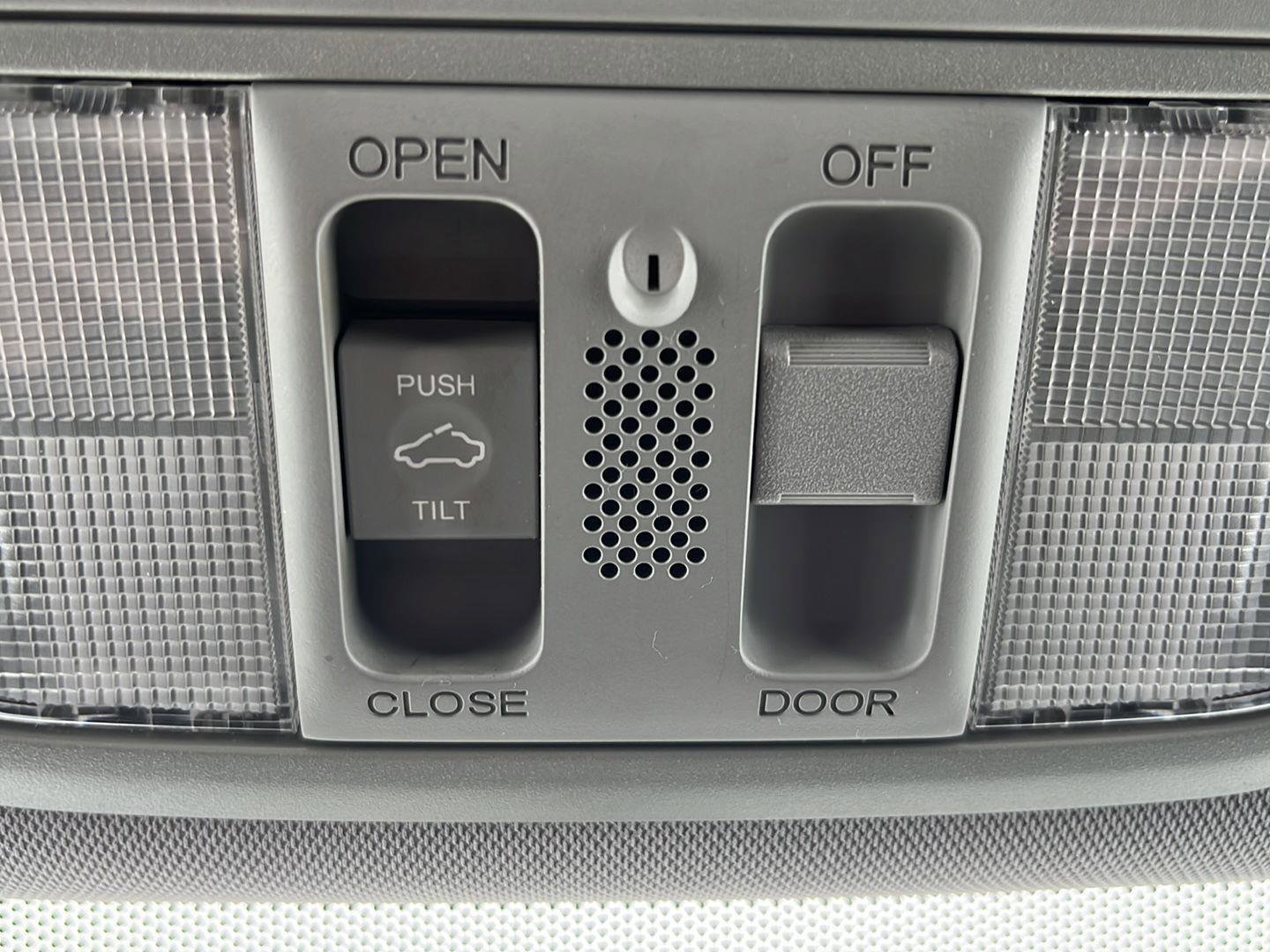 Used 2014 Honda Accord EX image 16