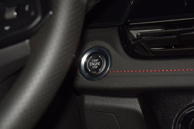 New 2026 Chevrolet TrailBlazer RS w/ Convenience Package FWD image 32