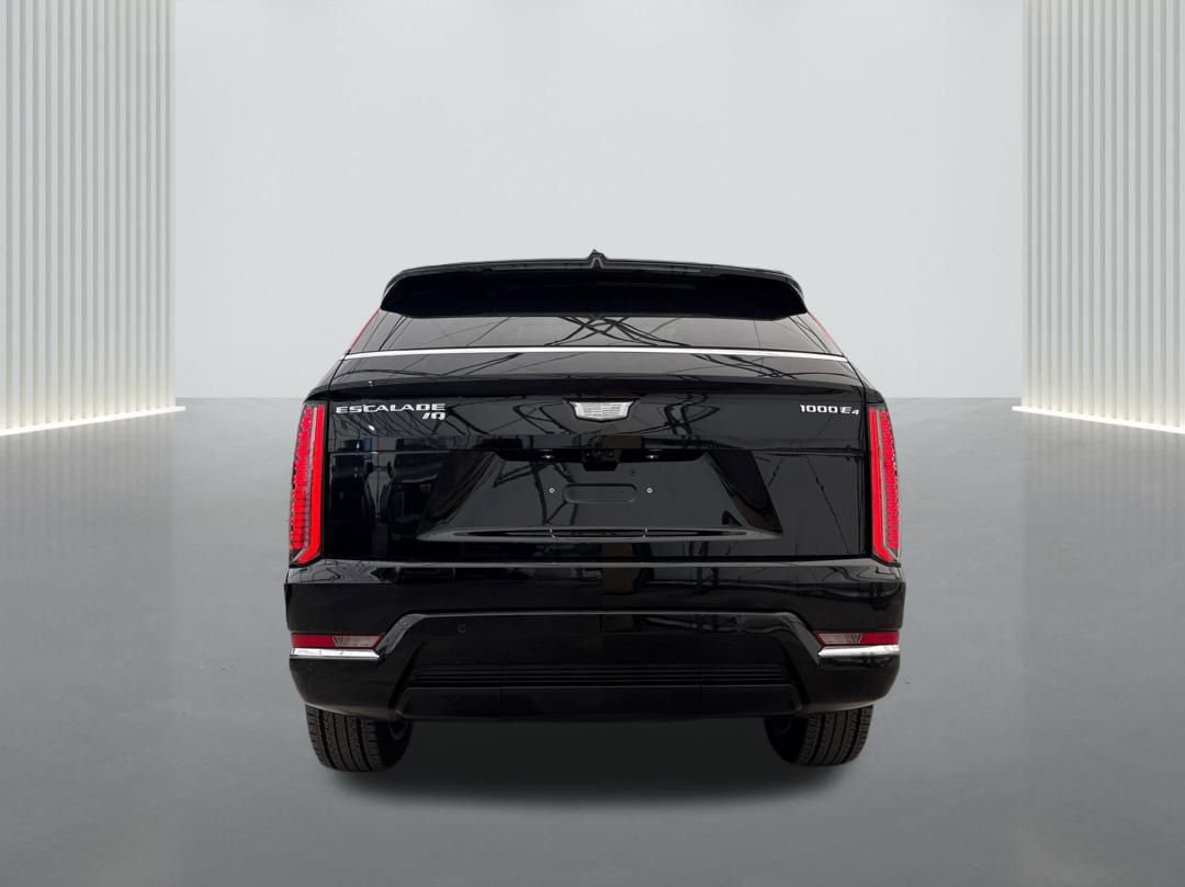 New 2025 Cadillac Escalade IQ Luxury 2 w/ LPO, Radiant Package image 6