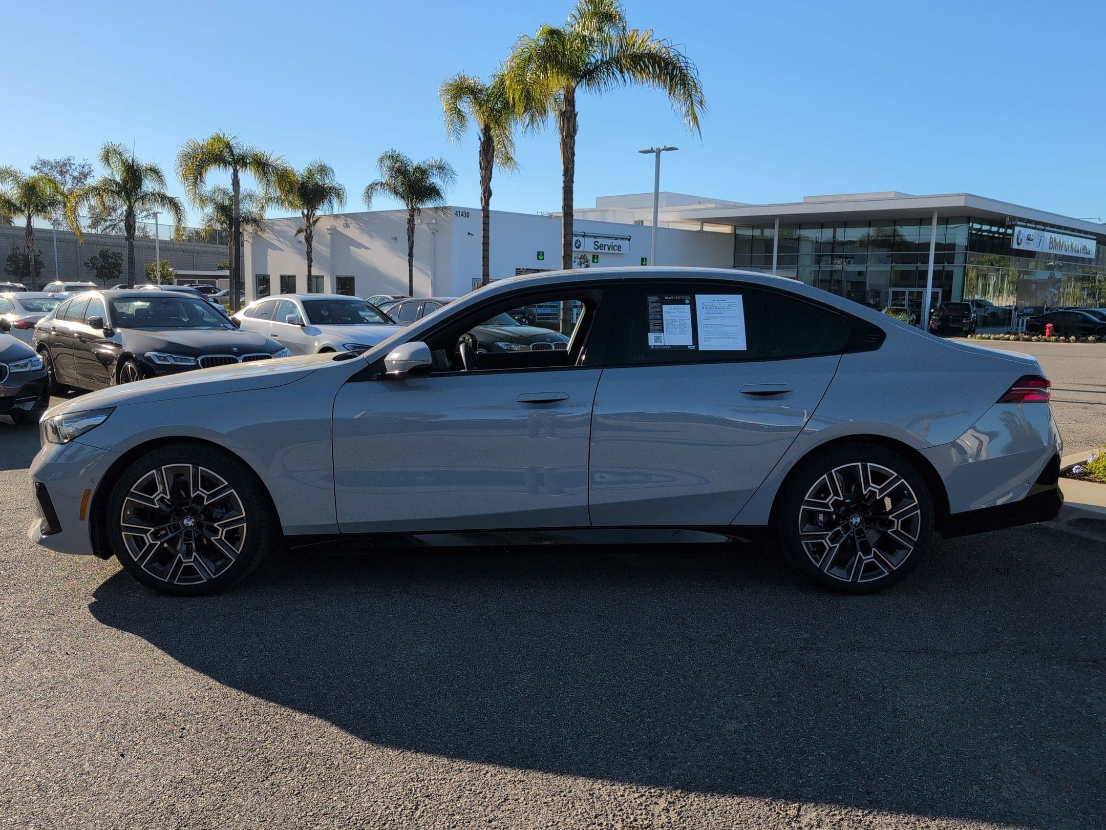 Used 2024 BMW 530i w/ M Sport Package image 7