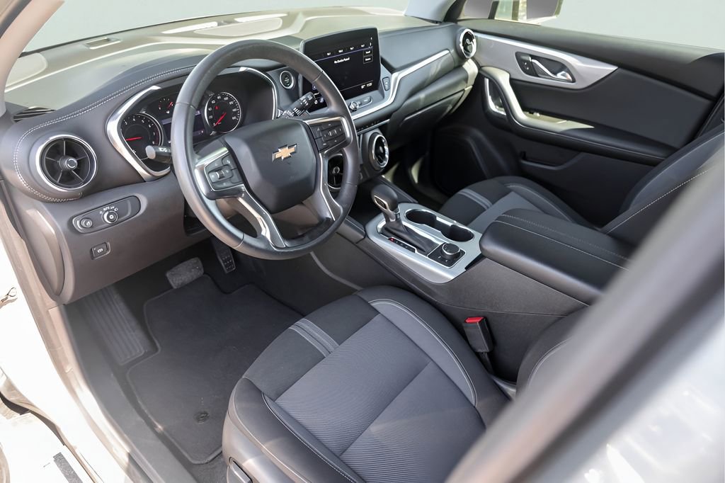 Used 2023 Chevrolet Blazer LT w/ Driver Confidence Package FWD image 13