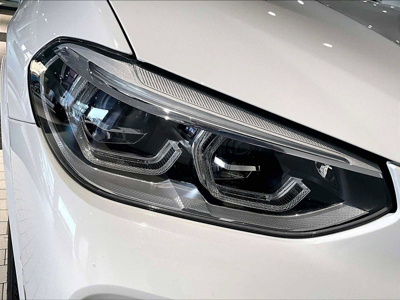 Used 2019 BMW X3 M40i w/ Premium Package image 15