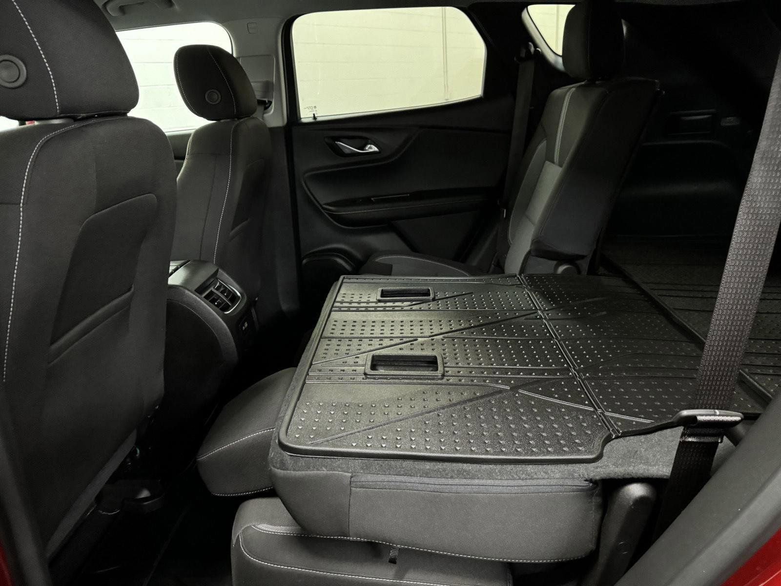 Used 2025 Chevrolet Blazer LT w/ Driver Confidence Package image 25
