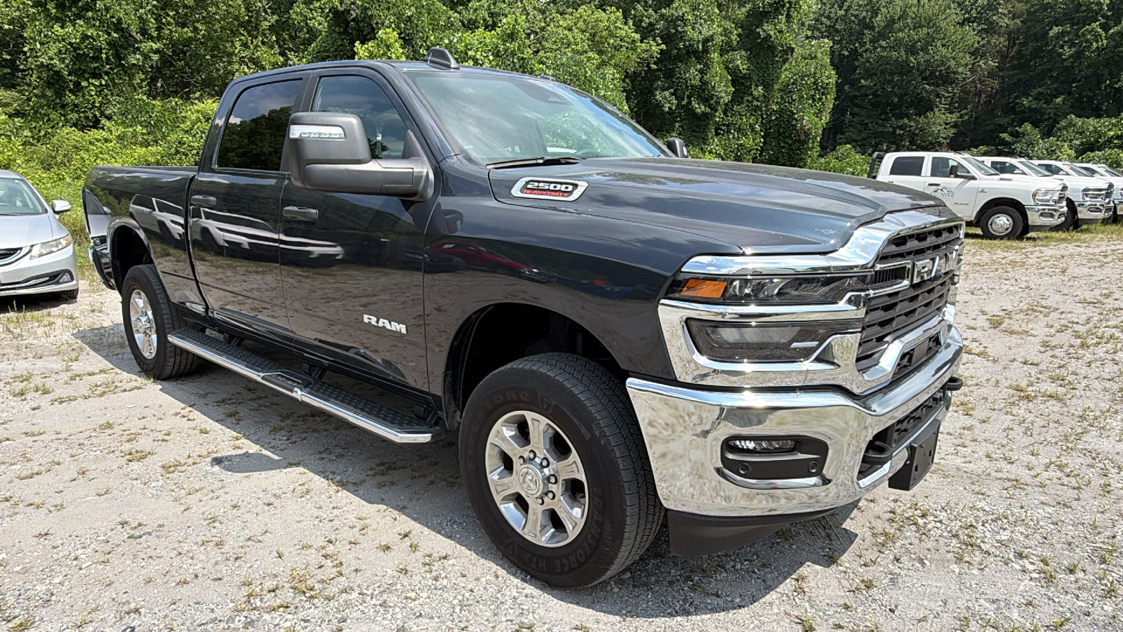 Used 2025 RAM 2500 Big Horn AWD/4WD image 5
