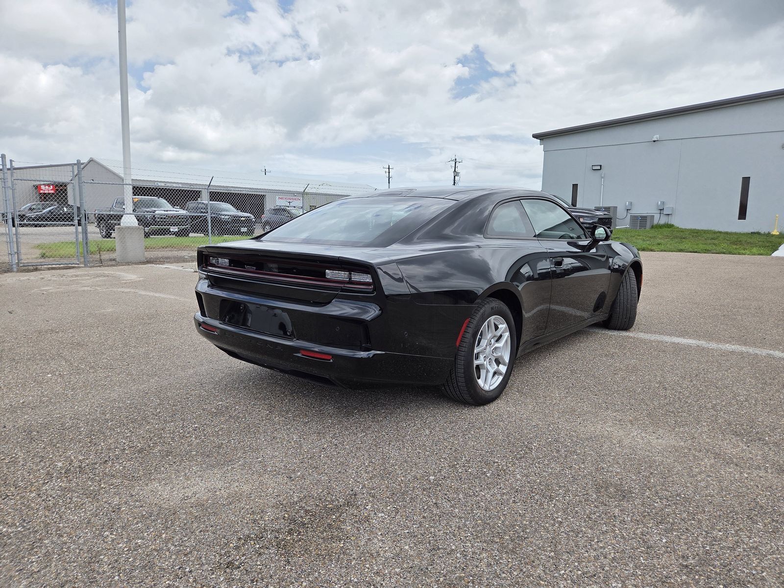 Used 2025 Dodge Charger Daytona R/T w/ Quick Order Package 25M R/T AWD/4WD image 7