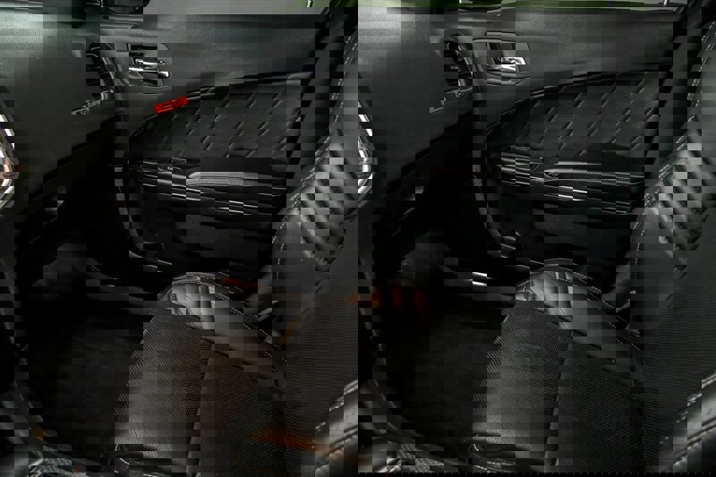 Used 2018 Dodge Charger SRT Hellcat w/ Harman/Kardon Audio Group image 35