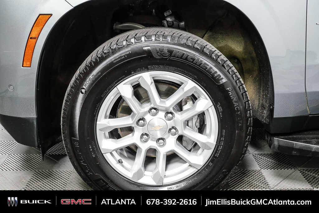 Used 2025 Chevrolet Tahoe LT AWD/4WD image 39