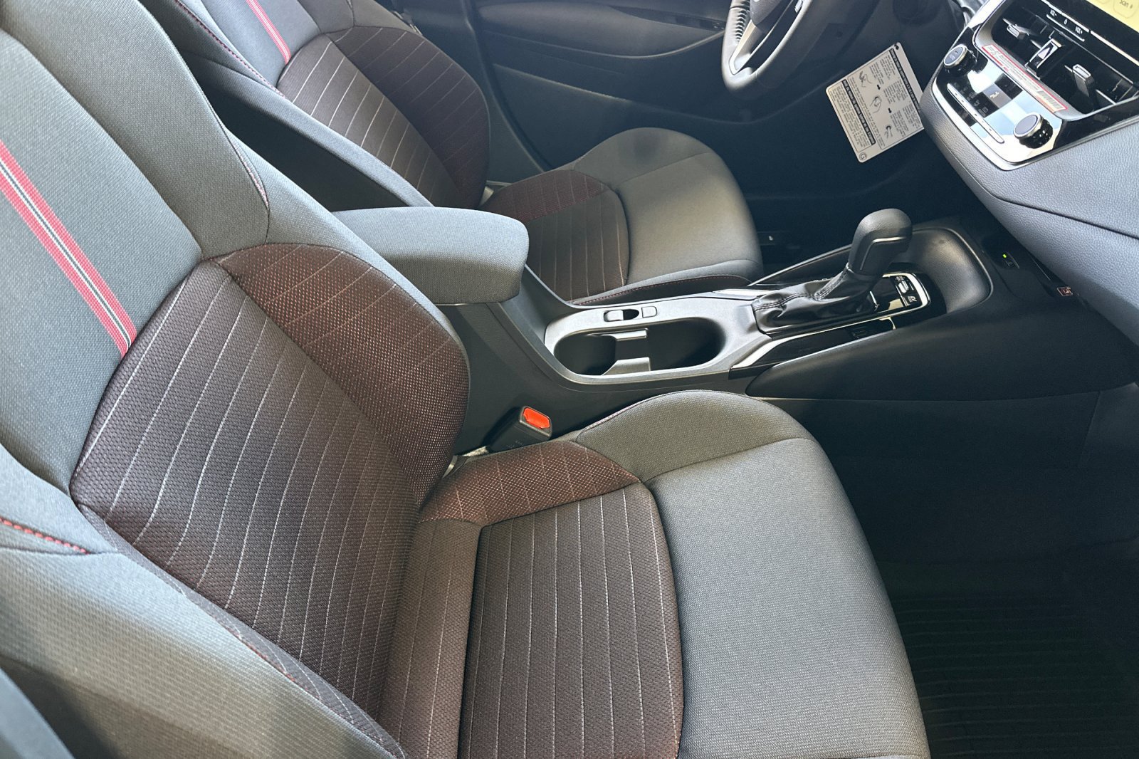 New 2027 Toyota Corolla SE FWD image 17