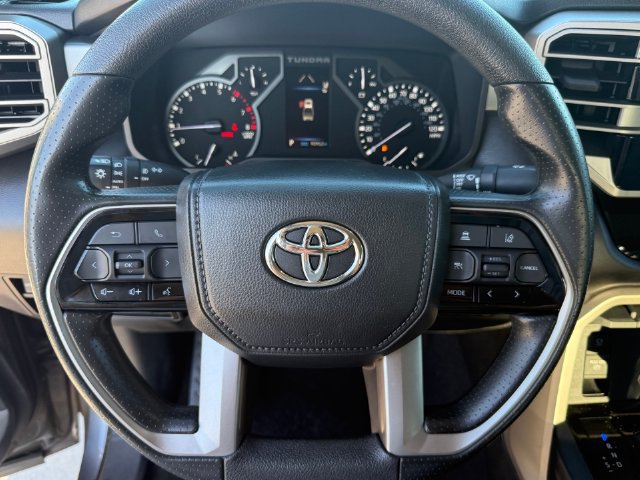 Used 2022 Toyota Tundra SR5 AWD/4WD image 13