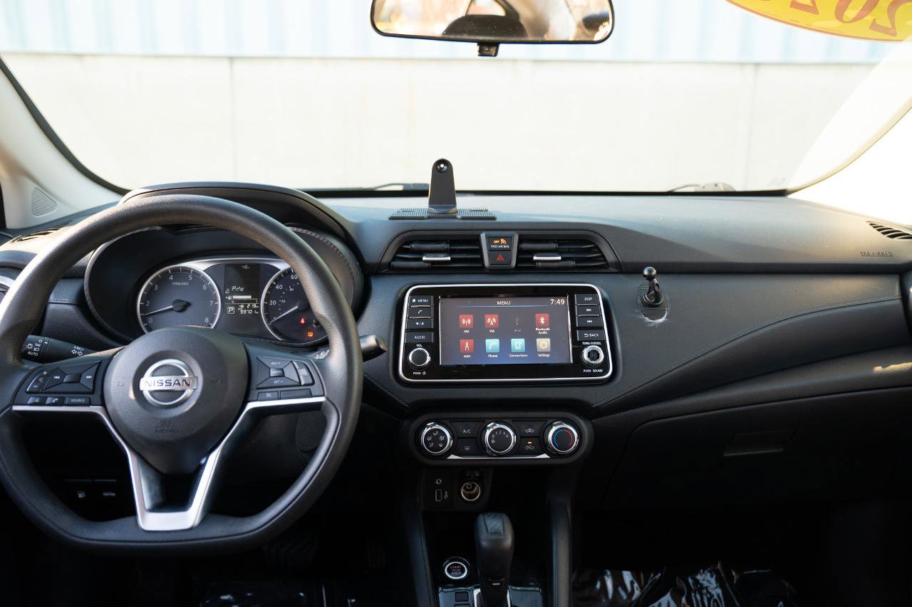 Used 2020 Nissan Versa S FWD image 24