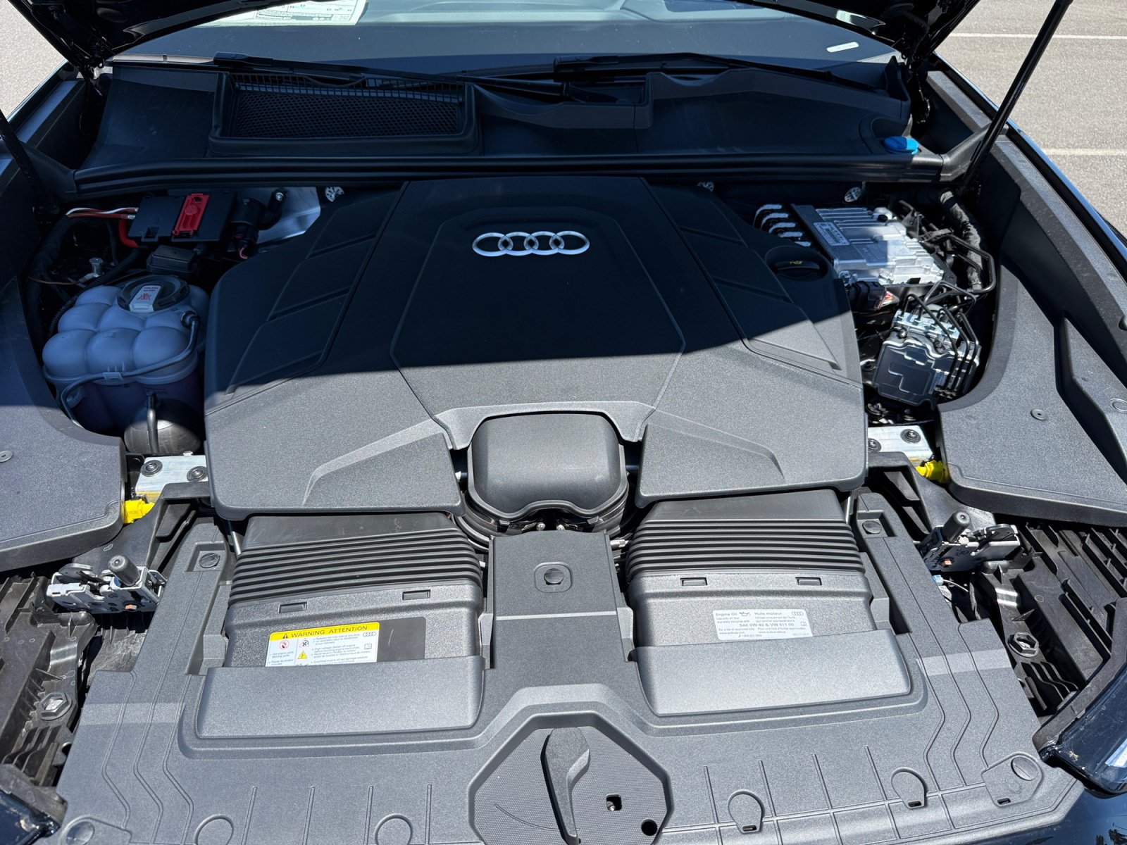 New 2026 Audi SQ8 Prestige AWD/4WD image 20