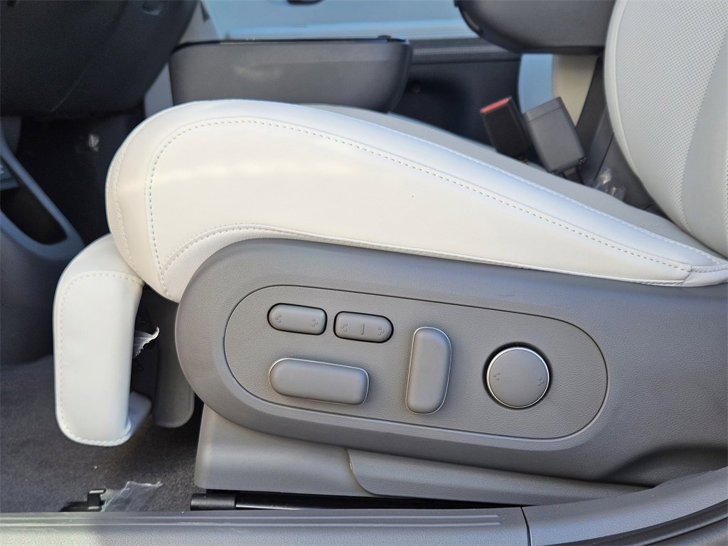 New 2026 Hyundai Ioniq 5 Limited image 23