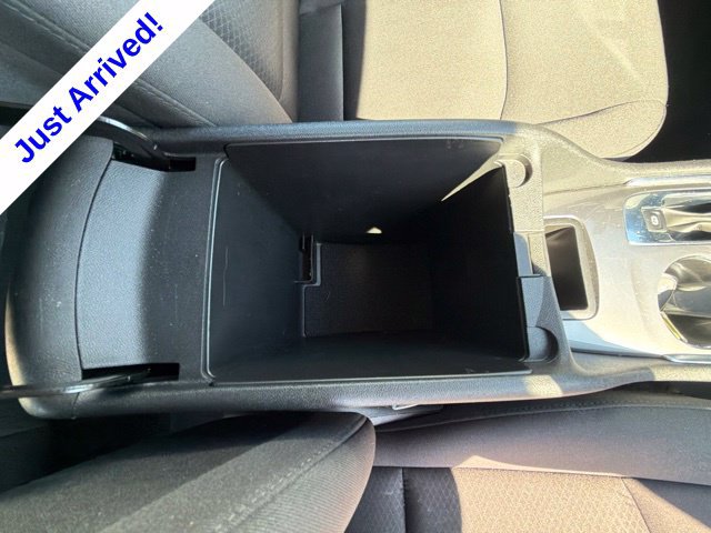 Used 2025 Chevrolet Malibu LT FWD image 23