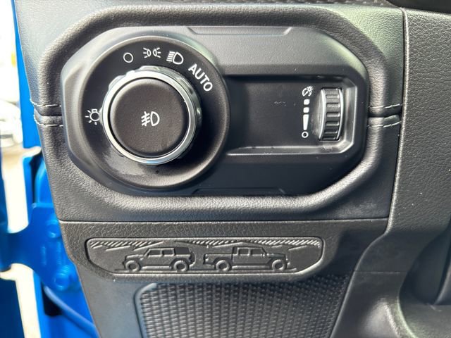 Used 2024 Jeep Wrangler Unlimited Rubicon image 17