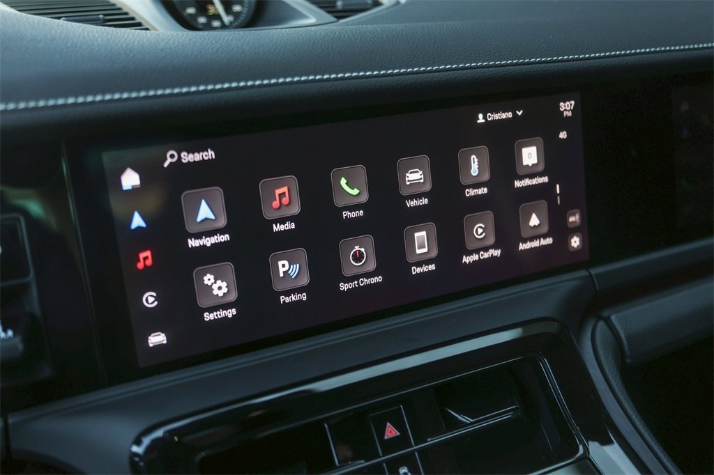 Certified 2025 Porsche Panamera GTS image 23