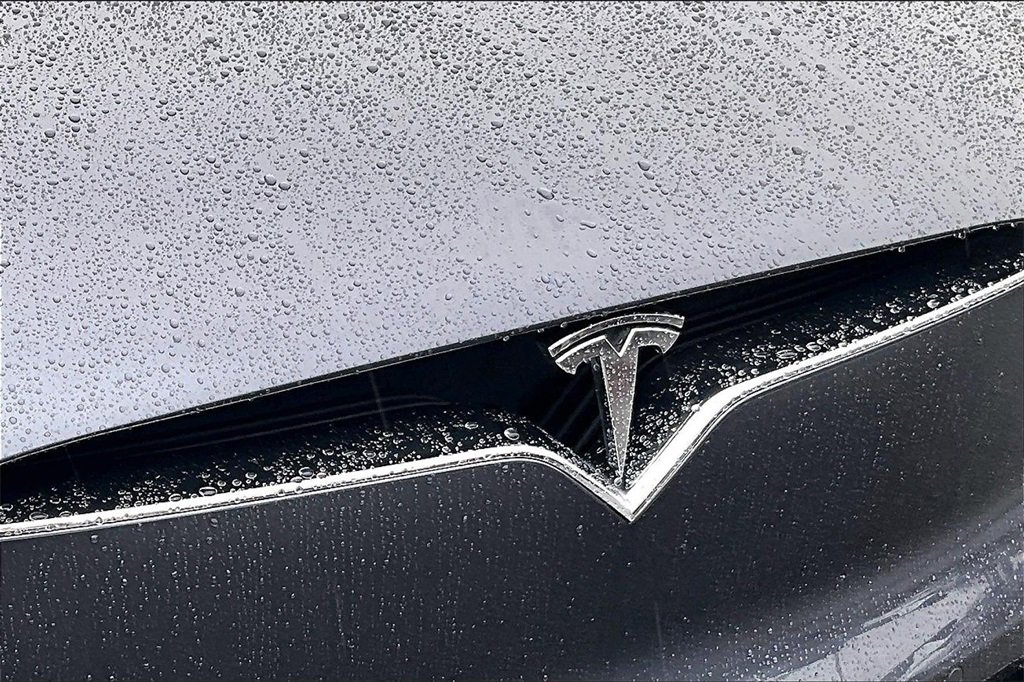 Used 2021 Tesla Model X Long Range image 27