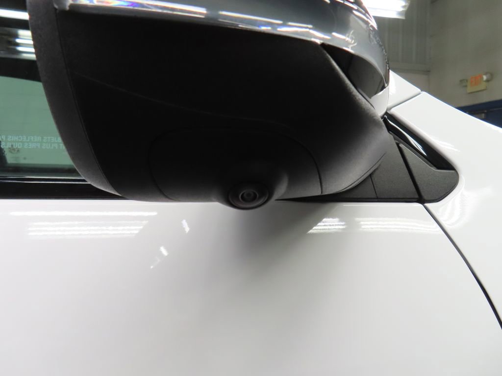 Used 2024 GMC Acadia AT4 w/ Luxury Package image 51