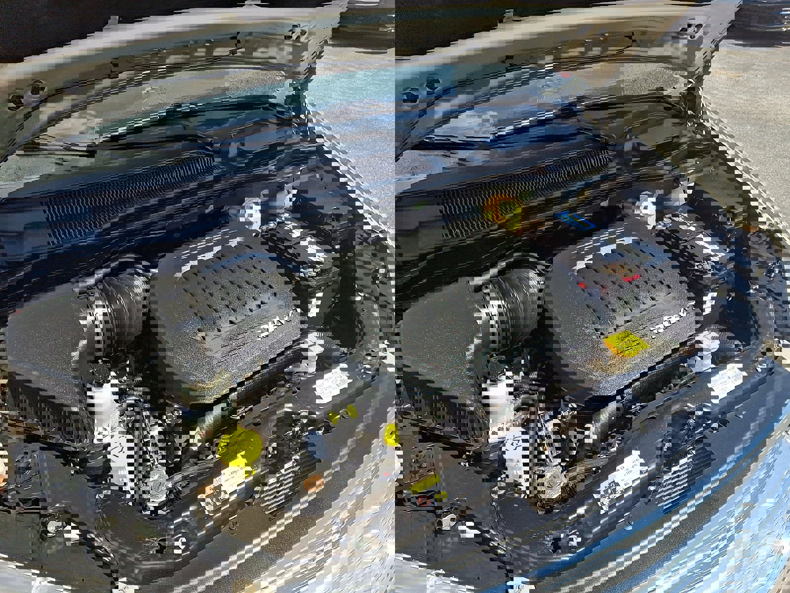 Used 2014 Chrysler Town & Country Touring image 26