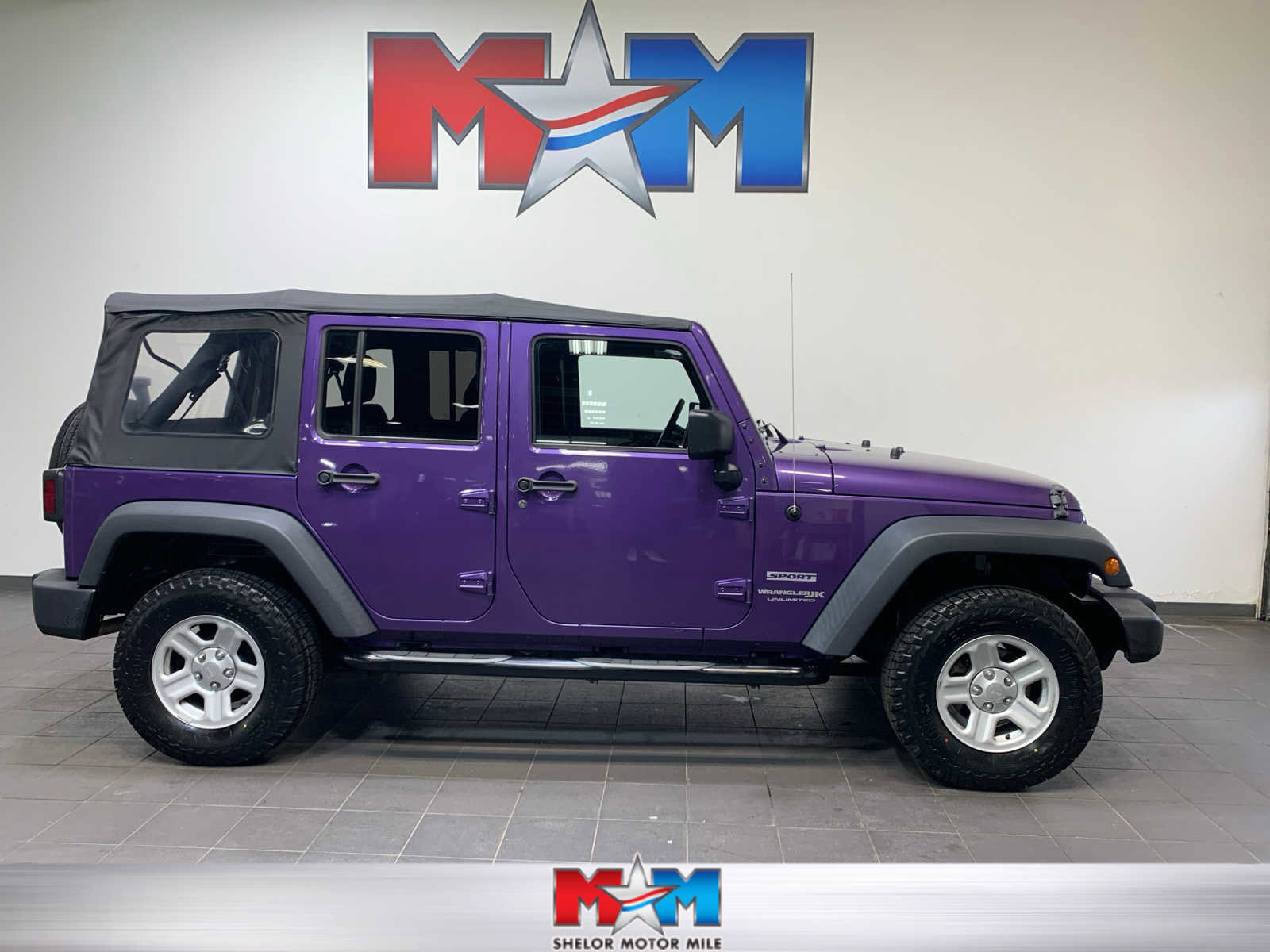 Used 2018 Jeep Wrangler Unlimited Sport w/ Connectivity Group image 1