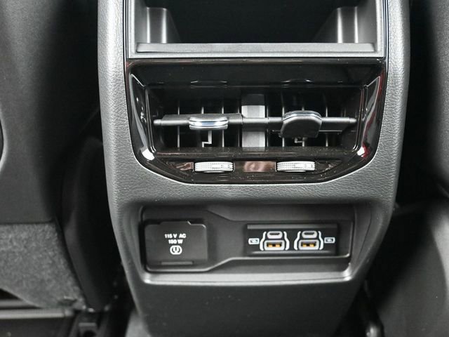 New 2026 Jeep Grand Cherokee Laredo X image 12