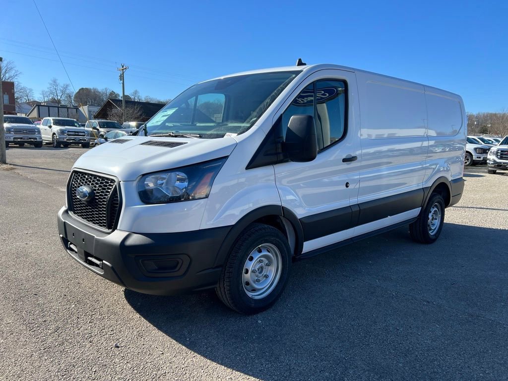Used 2024 Ford Transit 150 Low Roof RWD image 4