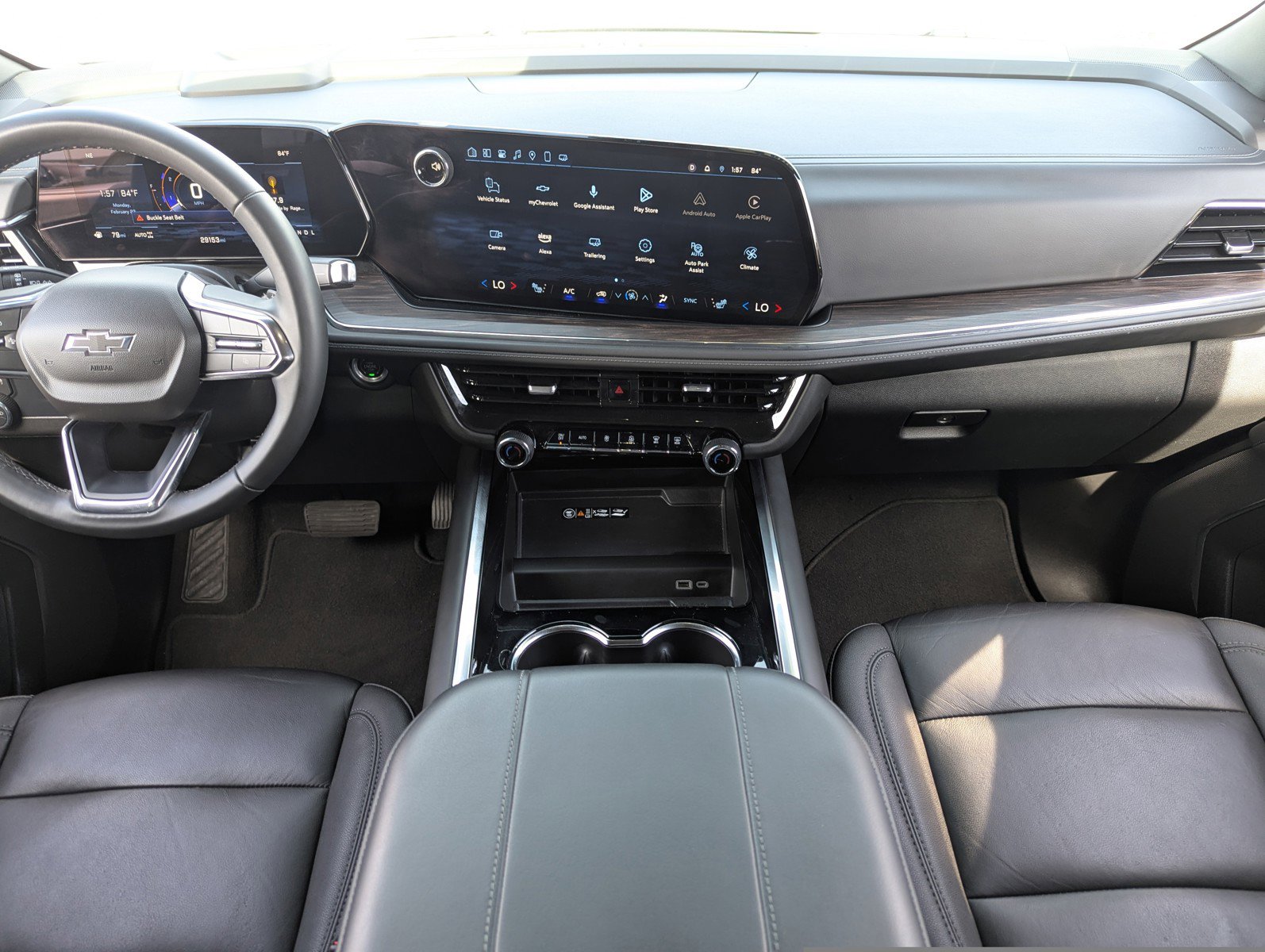 Certified 2025 Chevrolet Suburban Z71 image 15