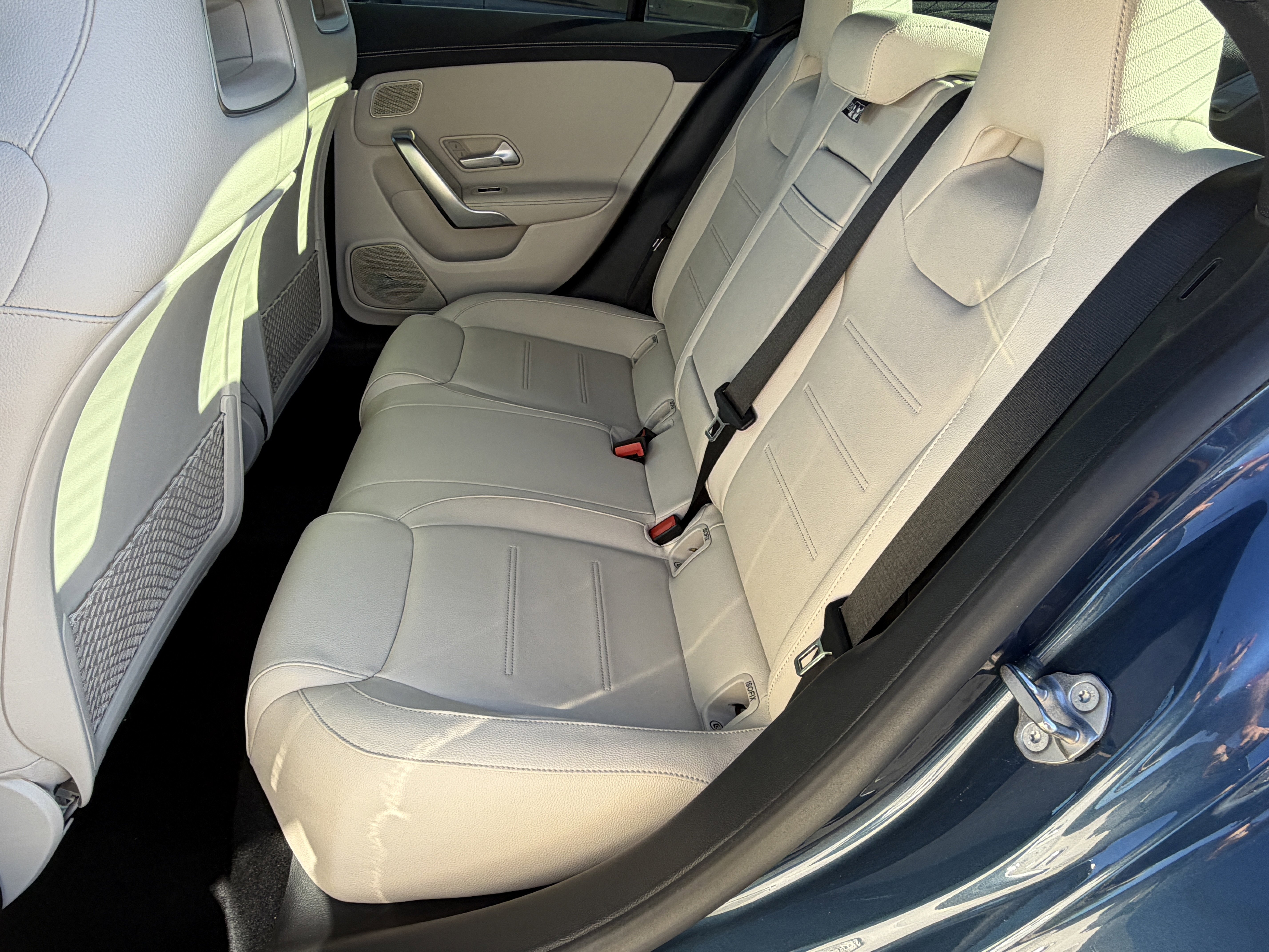 Certified 2020 Mercedes-Benz CLA 250 w/ Premium Package image 31