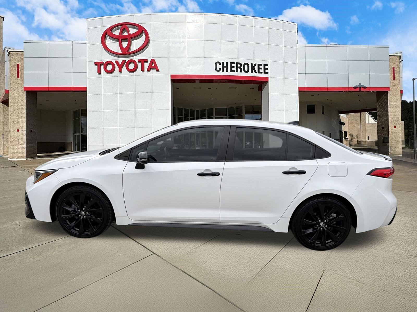Used 2022 Toyota Corolla SE image 8