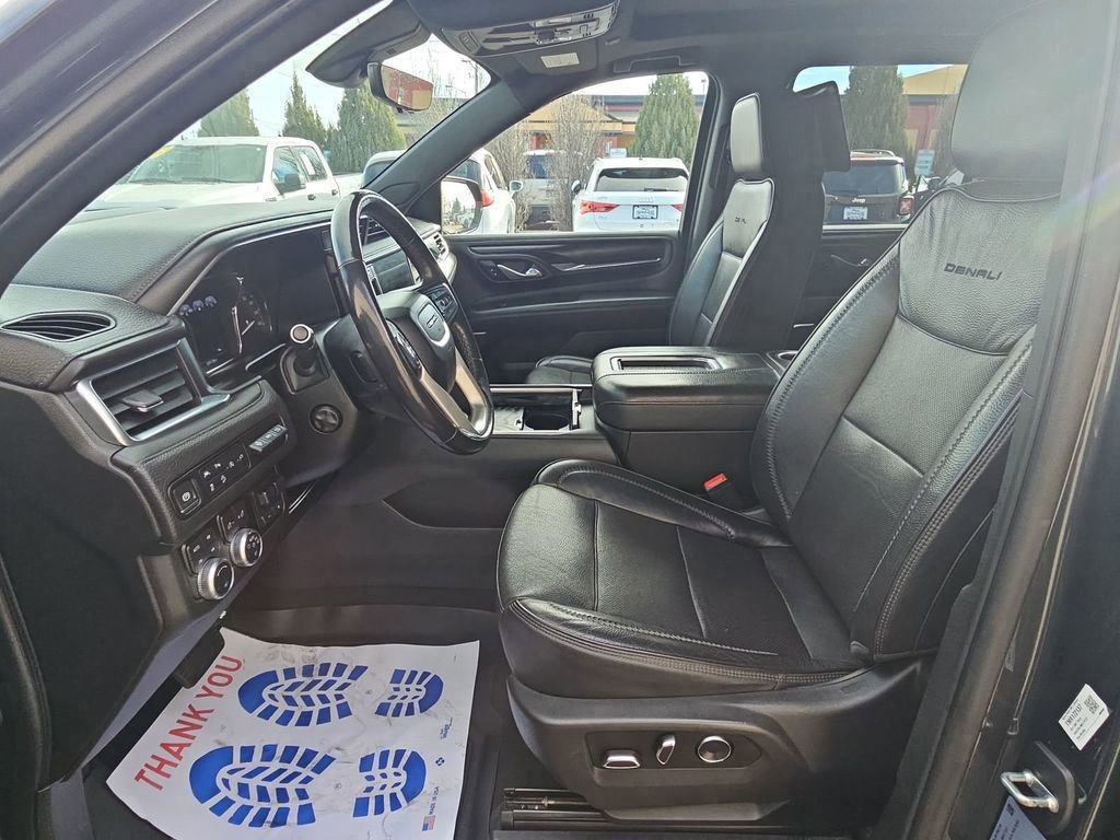 Used 2021 GMC Yukon Denali w/ Denali Ultimate Package image 4