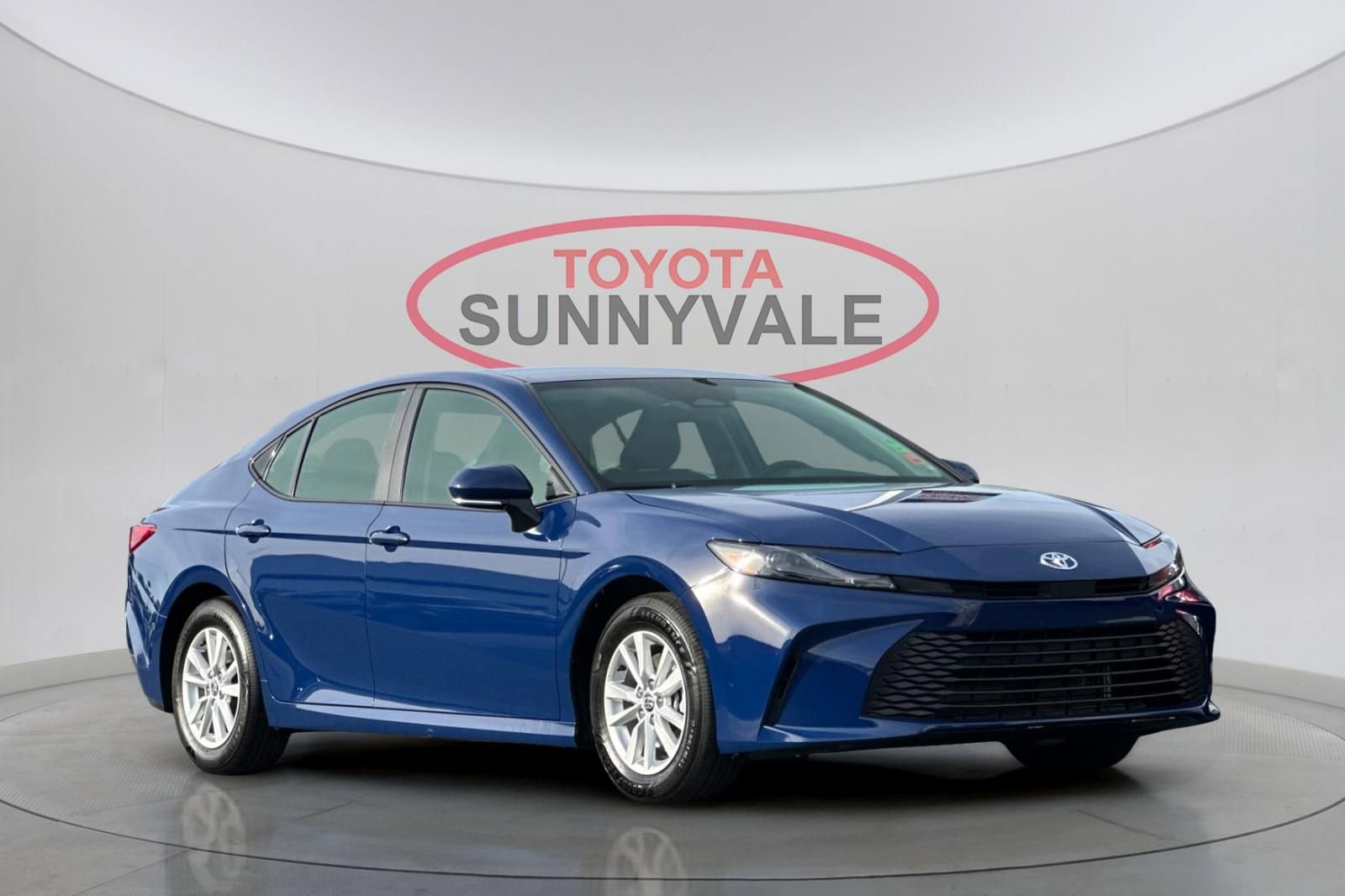 Used 2026 Toyota Camry LE w/ Convenience Package image 9