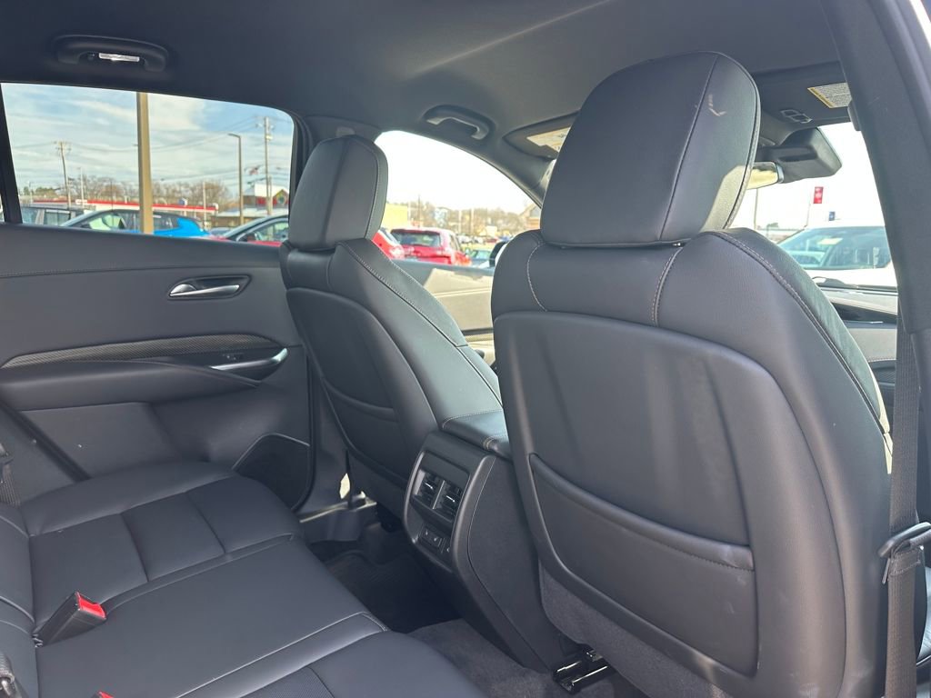 Used 2023 Cadillac XT4 Sport image 16