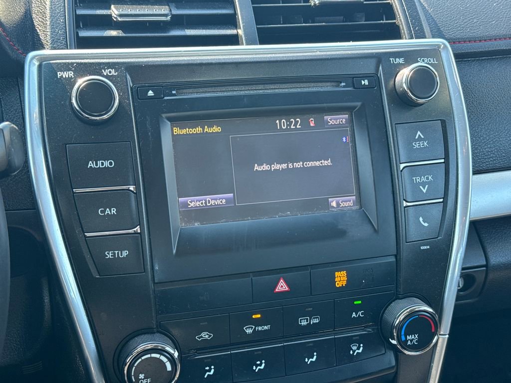 Used 2016 Toyota Camry SE image 20