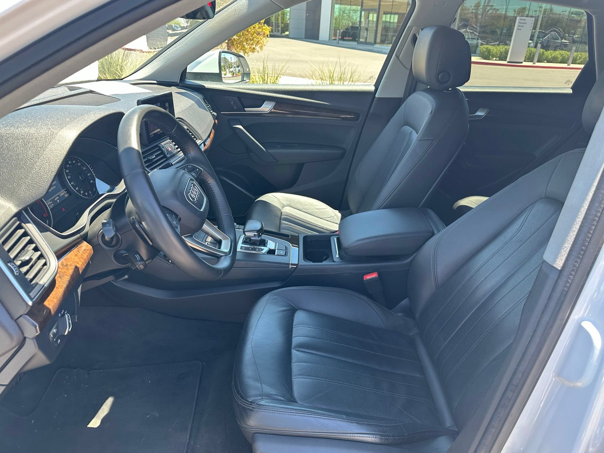 Used 2018 Audi Q5 2.0T Premium w/ Convenience Package AWD/4WD image 14