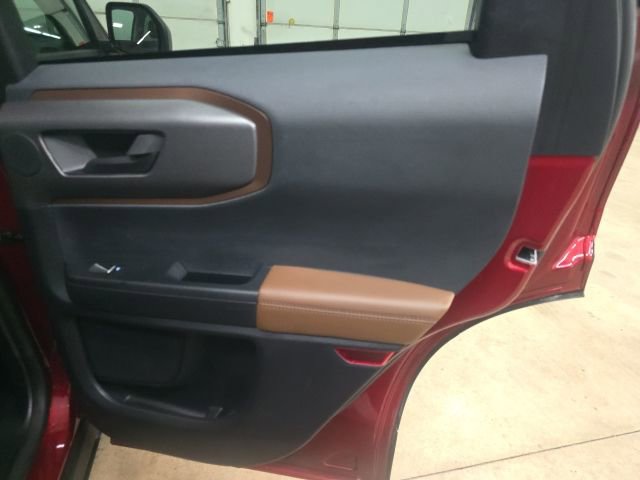 Used 2025 Ford Bronco Sport Outer Banks w/ Outer Banks Tech Package+ image 8