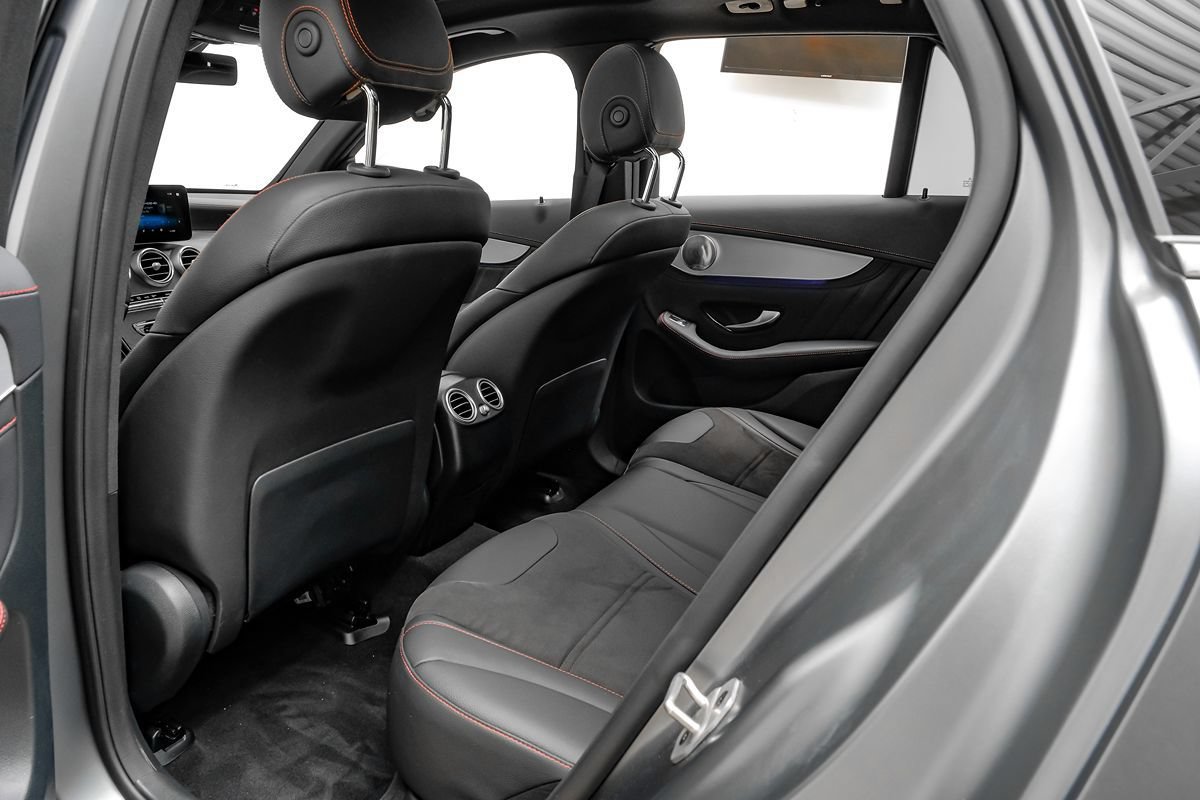 Used 2021 Mercedes-Benz GLC 43 AMG 4MATIC image 31