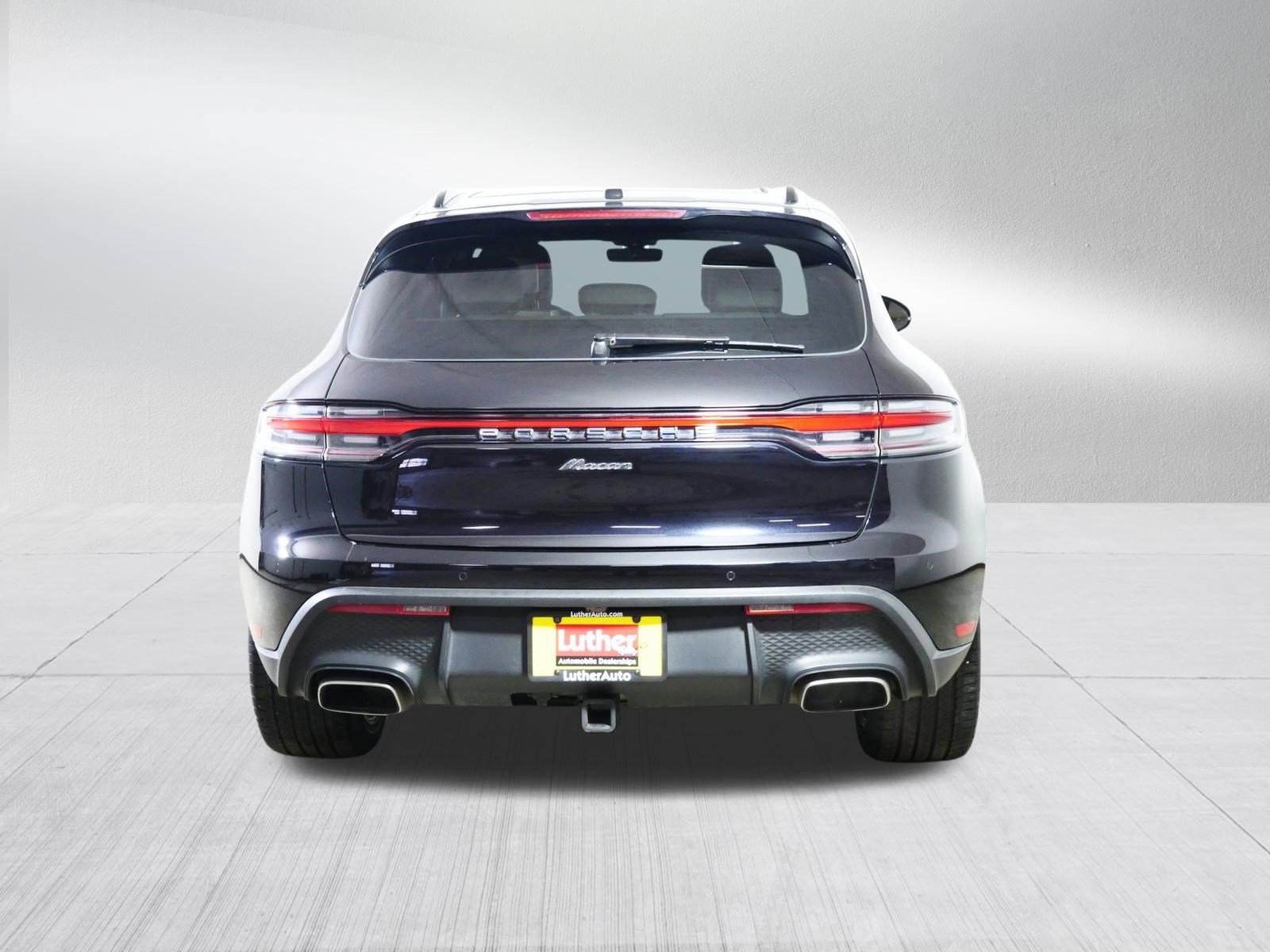 Used 2023 Porsche Macan Turbo image 6