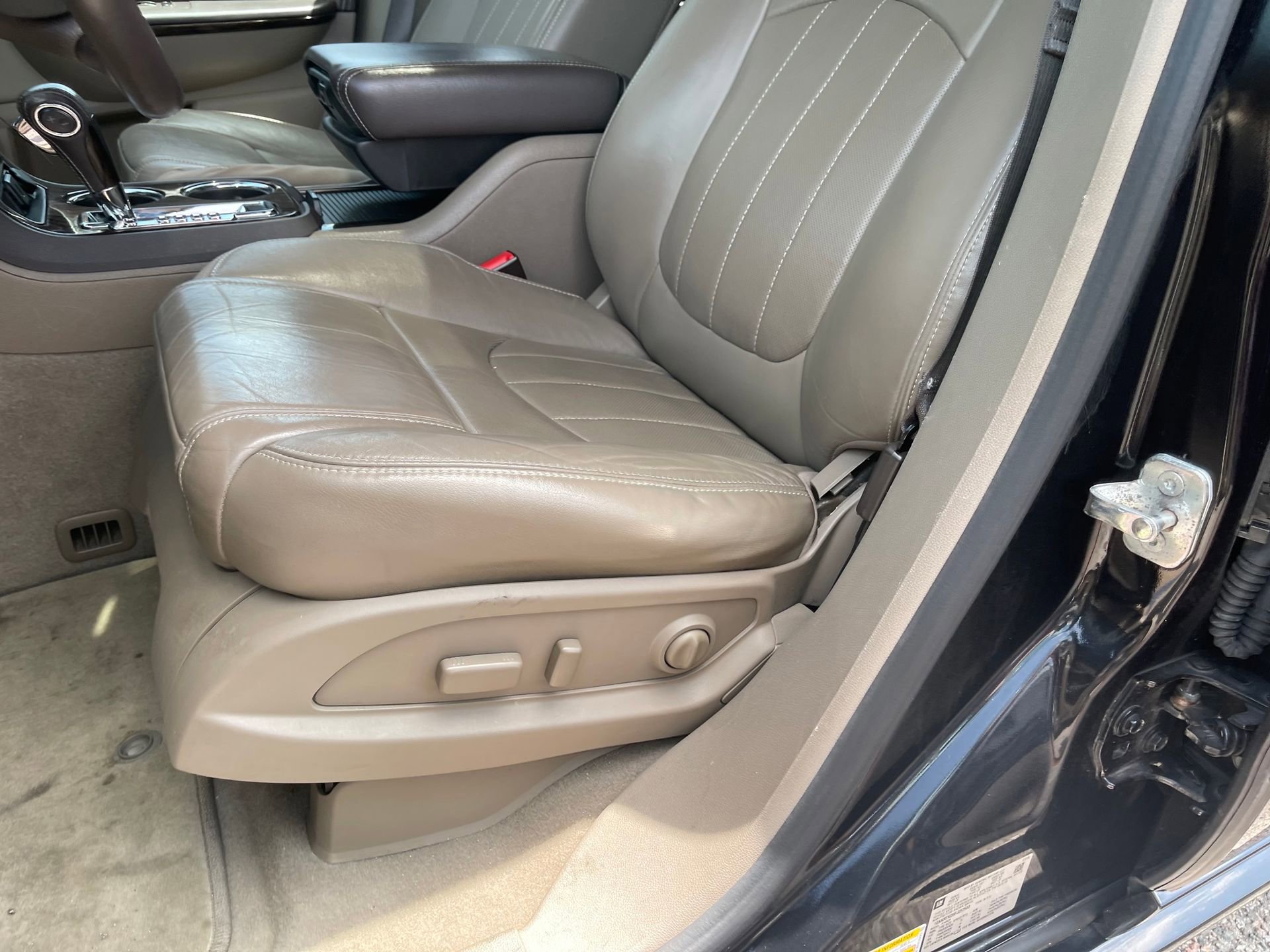 Used 2015 GMC Acadia Denali FWD image 13