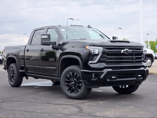 New 2026 Chevrolet Silverado 2500 High Country w/ High Country Premium Package AWD/4WD image 2