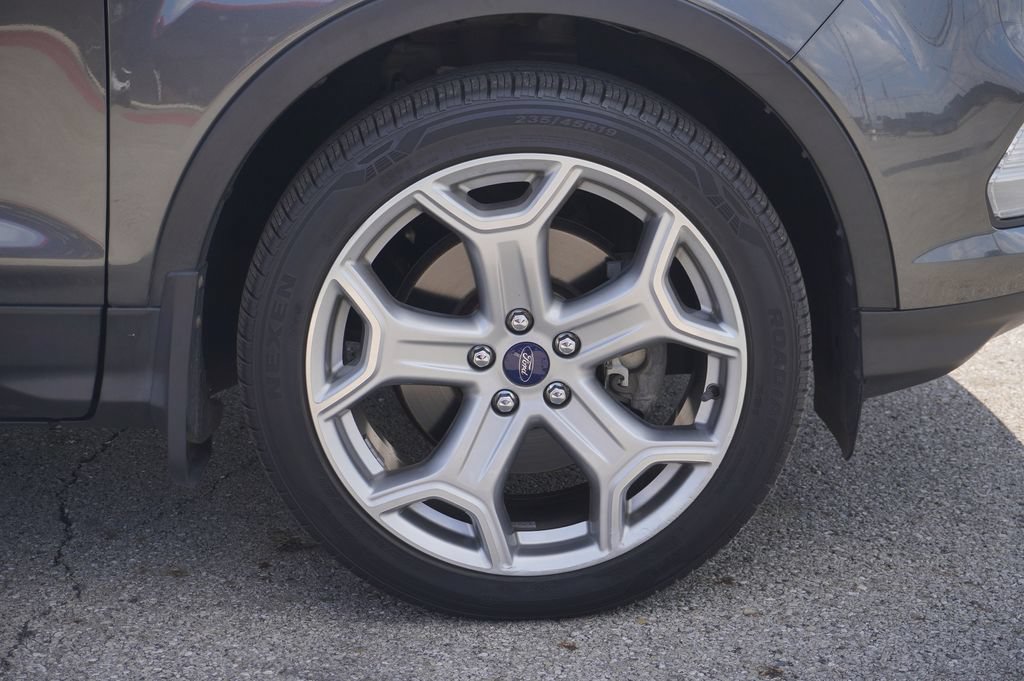Used 2017 Ford Escape Titanium AWD/4WD image 13