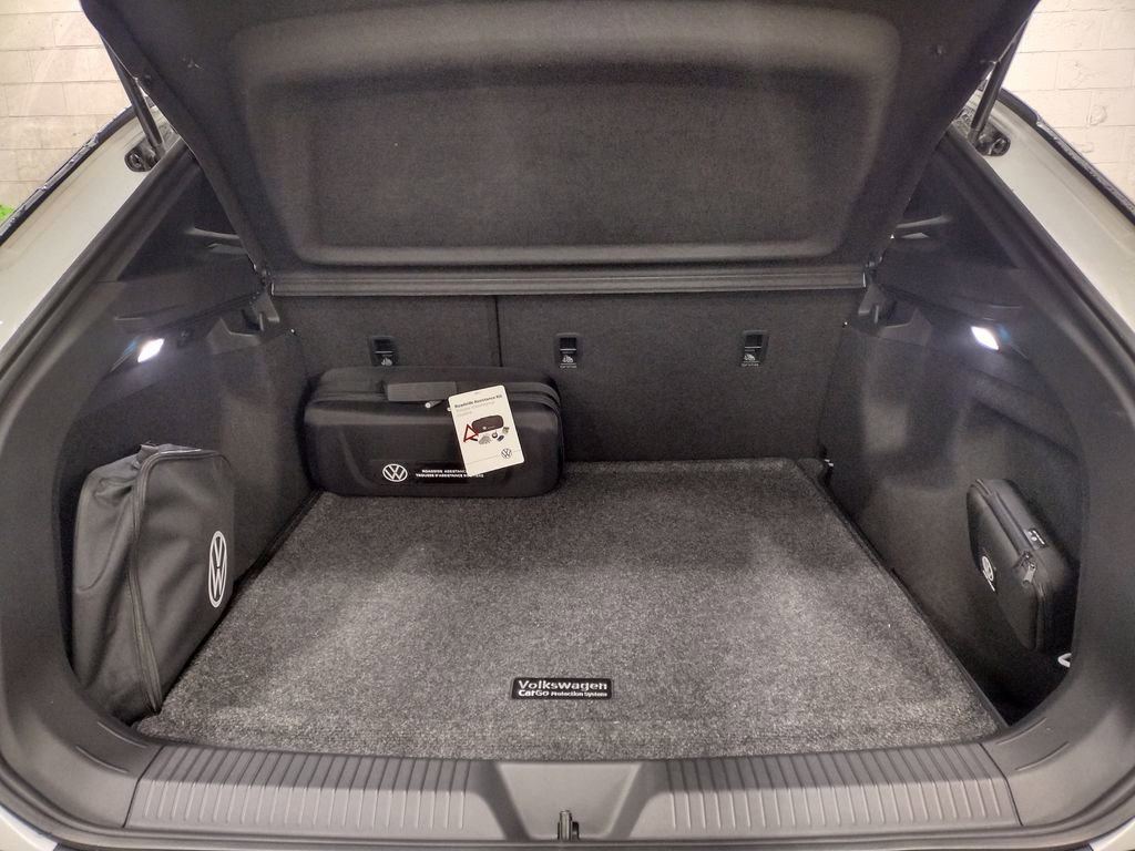 New 2026 Volkswagen ID.4 Pro AWD/4WD image 15