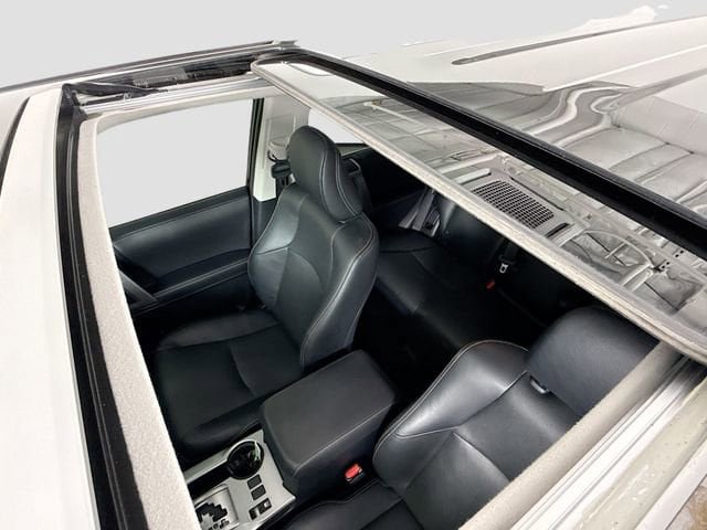 Certified 2024 Toyota 4Runner Limited AWD/4WD image 24