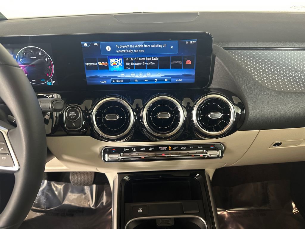 Certified 2026 Mercedes-Benz GLA 250 image 30