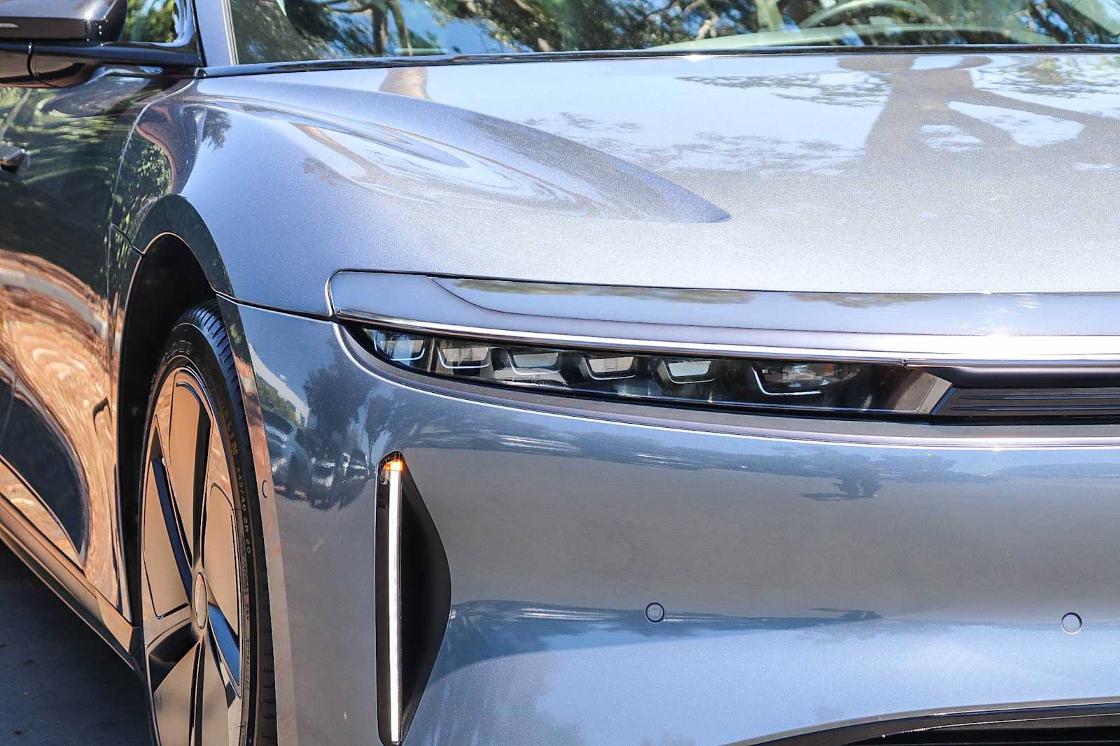 Used 2025 Lucid Air Pure RWD image 4