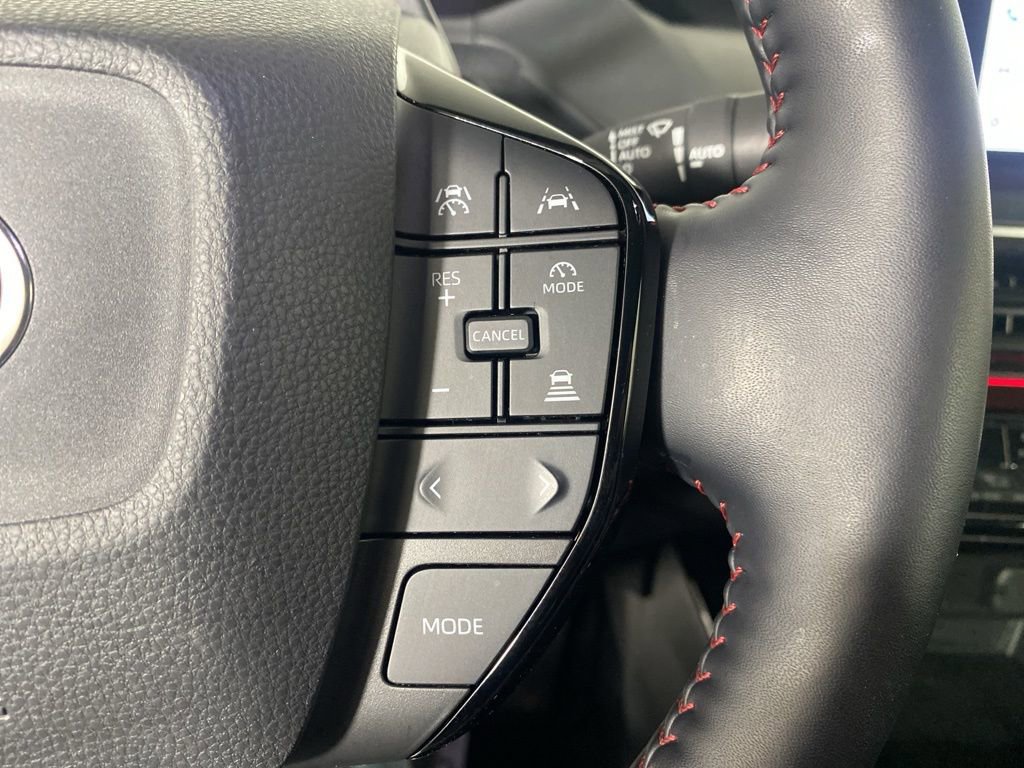 Used 2023 Toyota Prius Prime FWD image 21