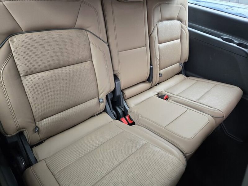 Used 2025 Lincoln Navigator L Black Label AWD/4WD image 22