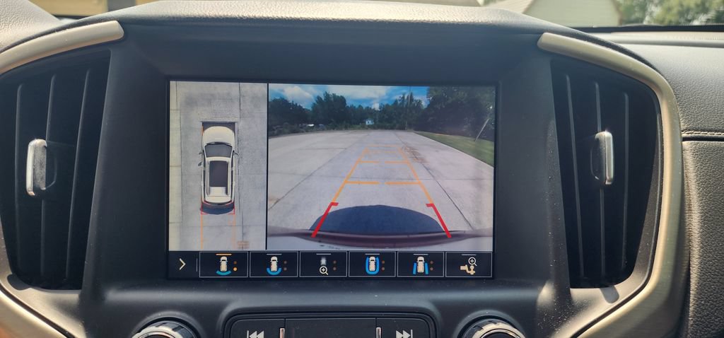 Used 2019 GMC Terrain Denali w/ Advanced Safety Package FWD image 32