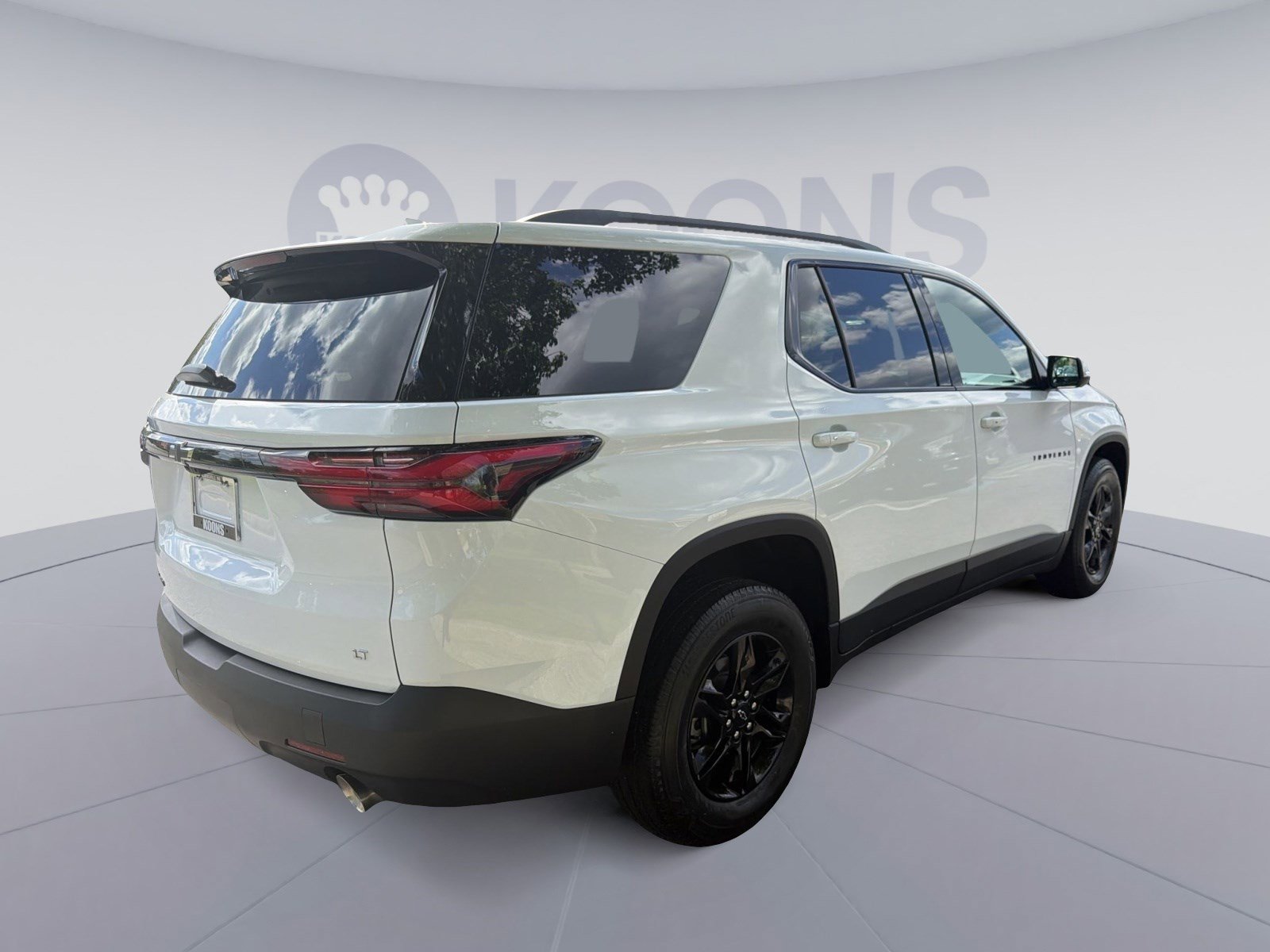 Used 2023 Chevrolet Traverse LT w/ Midnight/Sport Edition AWD/4WD image 7