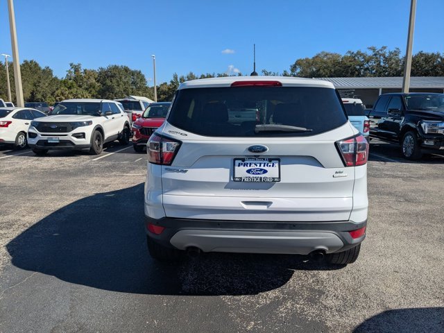 Used 2017 Ford Escape SE image 5
