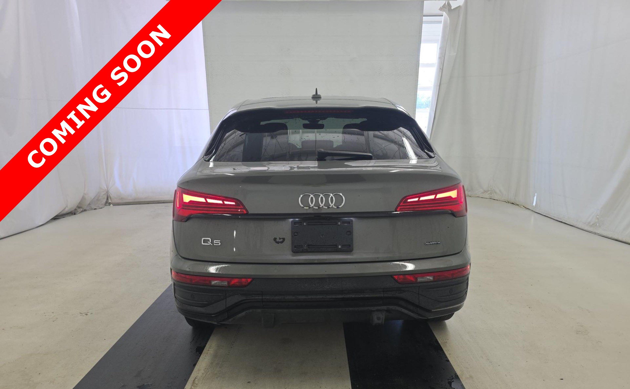 Used 2023 Audi Q5 2.0T Prestige w/ Prestige Package AWD/4WD image 5