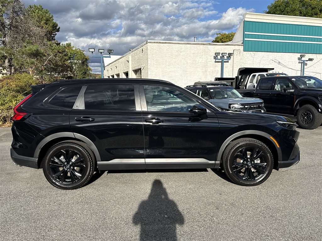 Used 2026 Honda CR-V Sport Touring image 4